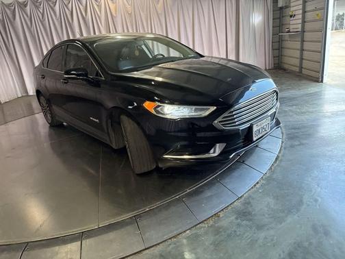 SHADOW BLACK 2018 Ford Fusion Hybrid SE