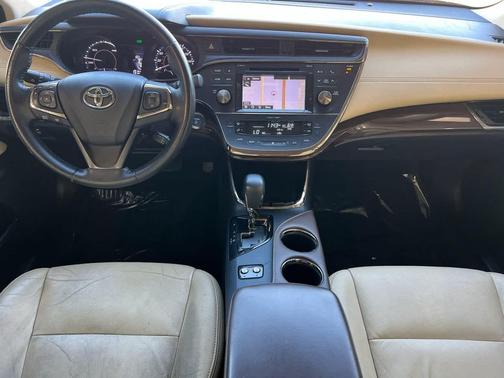 2015 Toyota Avalon Hybrid XLE Touring