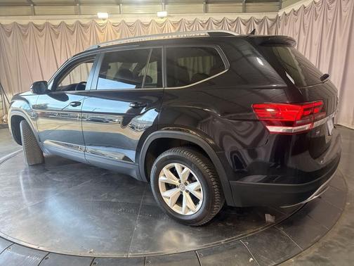 2019 Volkswagen Atlas 3.6L SE w/Technology