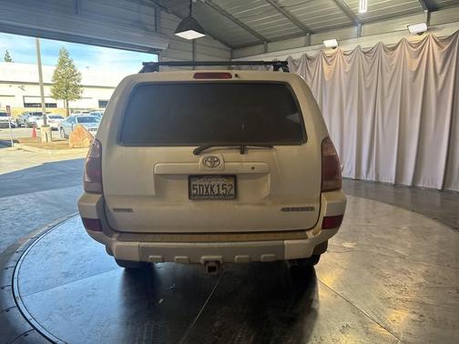 2004 Toyota 4Runner SR5