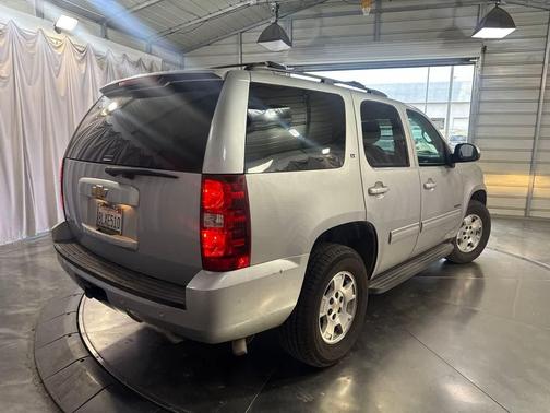 Silver Ice Metallic 2013 Chevrolet Tahoe LT