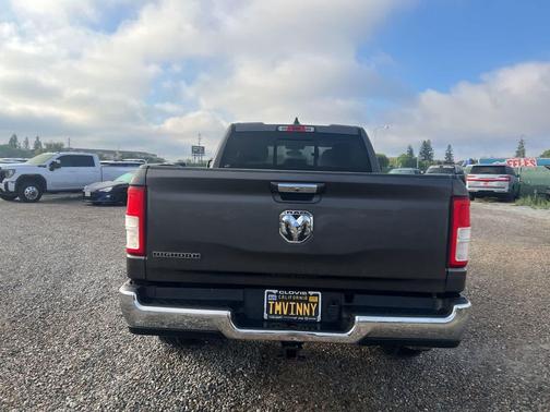 Granite Crystal Metallic Clearcoat 2020 RAM 1500 Big Horn/Lone Star