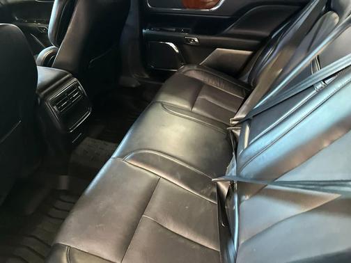 MIDNIGHT SAPPHIRE BLUE MET 2017 Lincoln Continental Select