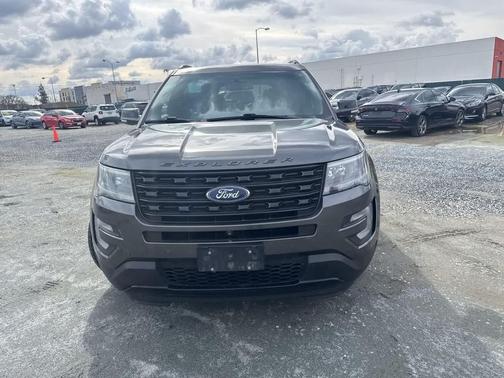 2017 Ford Explorer sport