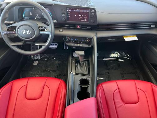 2026 Hyundai ELANTRA Sport