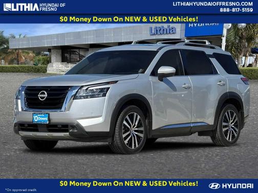 Brilliant Silver Metallic 2023 Nissan Pathfinder Platinum
