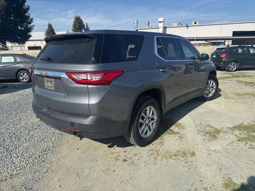 2020 Chevrolet Traverse LS