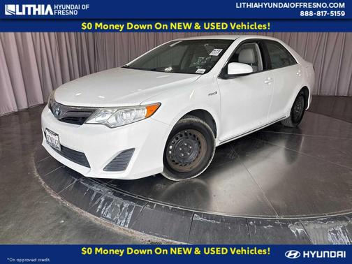Super White 2012 Toyota Camry Hybrid LE