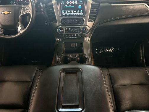 Iridescent Pearl Tricoat 2018 Chevrolet Tahoe LT