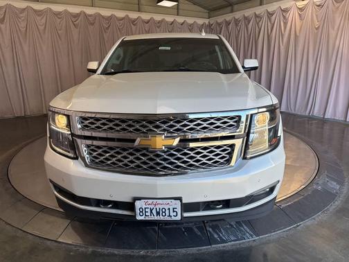 Iridescent Pearl Tricoat 2018 Chevrolet Tahoe LT