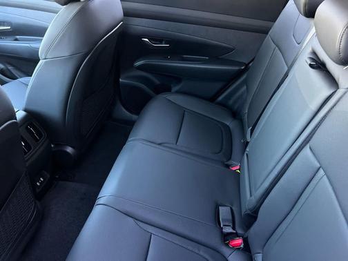 Ecotronic Gray 2026 Hyundai TUCSON Hybrid SEL Convenience
