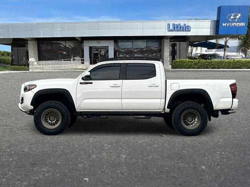 2020 Toyota Tacoma TRD Sport