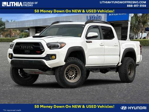 2020 Toyota Tacoma TRD Sport