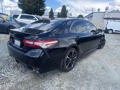 Midnight Black Metallic 2020 Toyota Camry XSE