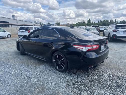 Midnight Black Metallic 2020 Toyota Camry XSE