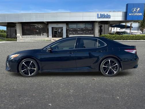 Midnight Black Metallic 2020 Toyota Camry XSE