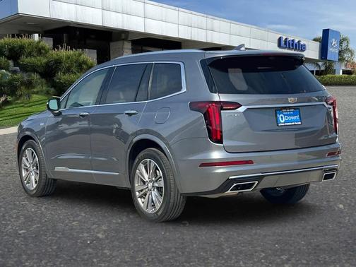 2022 Cadillac XT6 Premium Luxury FWD