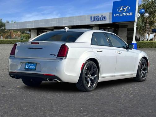 2021 Chrysler 300 S
