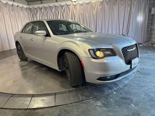 2021 Chrysler 300 S