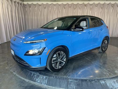 2022 Hyundai KONA EV SEL