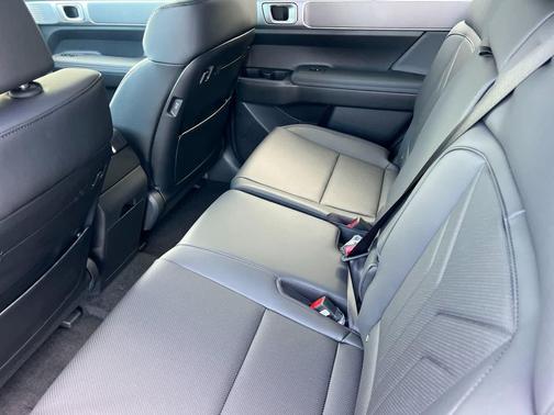 Serenity White 2026 Hyundai SANTA FE SEL 2.4