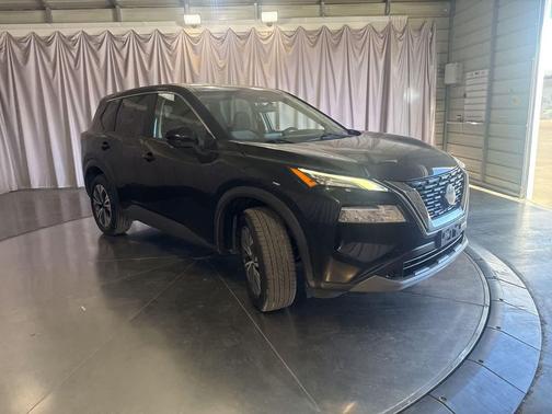 Super Black 2022 Nissan Rogue SV