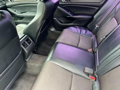 2018 Honda Accord Sport 2.0T