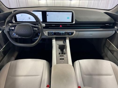2025 Hyundai IONIQ 6 SEL