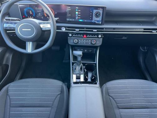 Atlas White 2026 Hyundai SANTA CRUZ SE