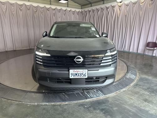 Gun Metallic 2025 Nissan Kicks SV