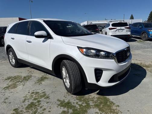 2020 Kia Sorento LX