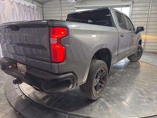 2020 Chevrolet Silverado 1500 Custom Trail Boss