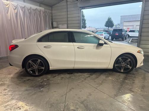 2022 Mercedes-Benz A-Class A 220