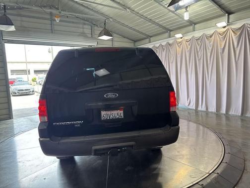 2004 Ford Expedition XLT