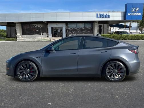 2022 Tesla Model Y Performance