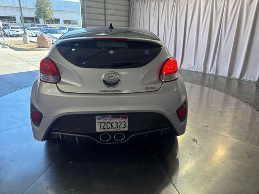 Ironman Silver 2016 Hyundai Veloster Turbo