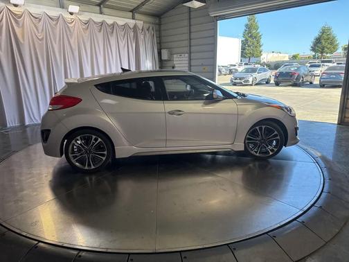 Ironman Silver 2016 Hyundai Veloster Turbo