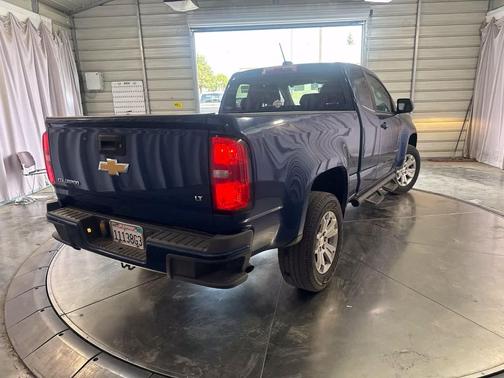 Pacific Blue Metallic 2019 Chevrolet Colorado LT