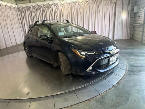 Galactic Aqua Mica 2021 Toyota Corolla XSE
