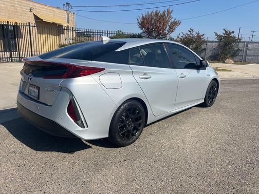 2021 Toyota Prius Prime Limited