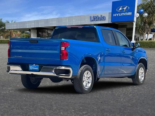 Glacier Blue Metallic 2024 Chevrolet Silverado 1500 LT