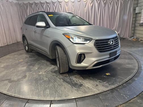 2017 Hyundai SANTA FE SE Ultimate