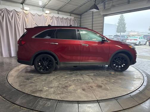 2020 Kia Sorento S
