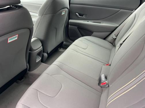 2026 Hyundai ELANTRA Sport