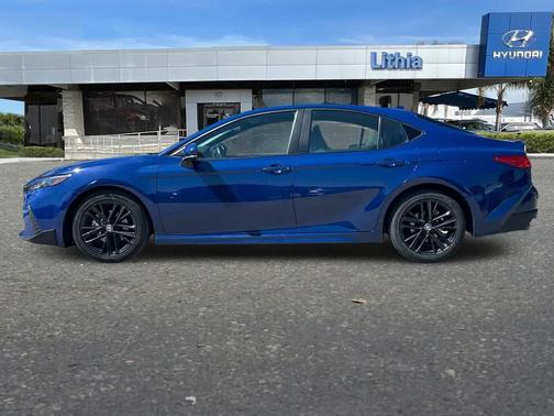 Reservoir Blue 2025 Toyota Camry SE