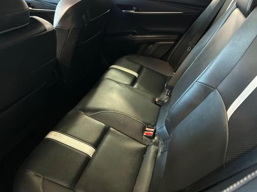 Reservoir Blue 2025 Toyota Camry SE