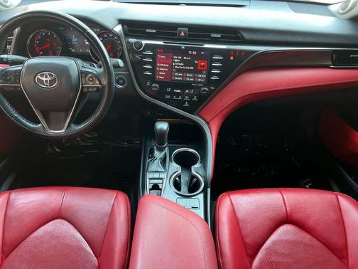 Celestial Silver Metallic 2019 Toyota Camry XSE