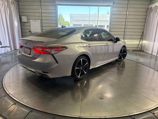 Celestial Silver Metallic 2019 Toyota Camry XSE