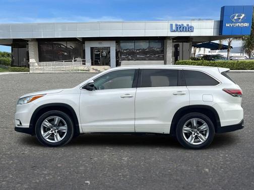 2016 Toyota Highlander Limited