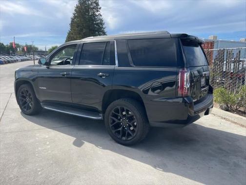 2017 GMC Yukon SLT